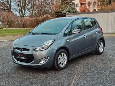 Gebraucht Hyundai ix20 Classic 90 PS (66 kW) 2012 Grau Kleinwagen