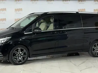 Gebraucht Mercedes V250 AMG 190 PS (139 kW) 2018 Schwarz Van / Kleinbus