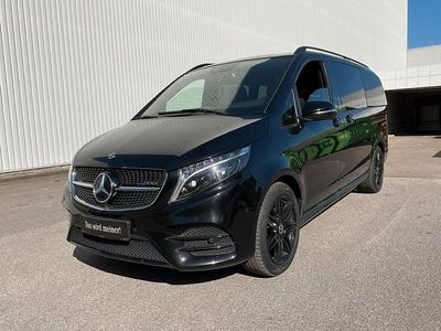 Usata Mercedes V300 AMG 237 CV (174 kW) 2023 Nero Monovolume