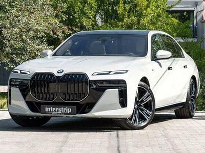 Gebraucht BMW 740 M Sport 299 PS (219 kW) 2025 Weiß Limousine