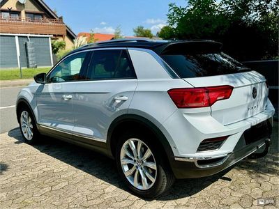 Second-hand VW T-Roc Style 150 CP (110 kW) 2018 Gri SUV