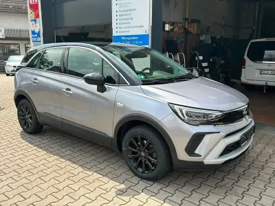 Gebraucht Opel Crossland Elegance 131 PS (96 kW) 2023 Grau SUV