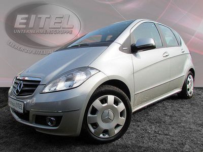 Gebraucht Mercedes A180 Avantgarde 109 PS (80 kW) 2010 Silber metallic Limousine