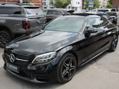 Gebraucht Mercedes C300 AMG line Plus 258 PS (189 kW) 2019 Schwarz Coupé