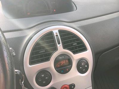 Gebraucht Renault Modus 75 PS (55 kW) 2008 Blau Van / Kleinbus