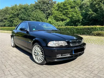 Gebraucht BMW 330 Cabriolet 231 PS (169 kW) 2001 Schwarz Cabrio