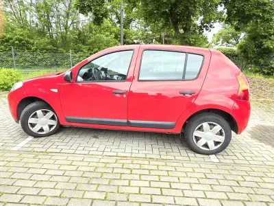 Gebraucht Dacia Sandero Ambiance 75 PS (55 kW) 2013 Limousine
