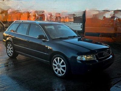 Gebraucht Audi A4 S-Line 150 PS (110 kW) 2000 Schwarz Kombi