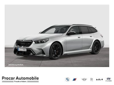 Neu BMW M5 M Sport 727 PS (534 kW) 2026 Gunmetal ii metallic Kombi