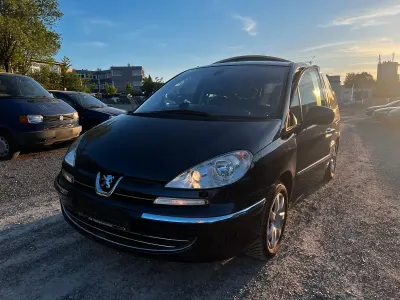 Gebraucht Peugeot 807 163 PS (119 kW) 2011 Blau Van / Kleinbus