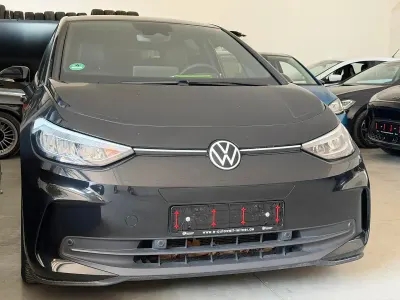 Gebraucht VW ID.3 Pro 150 kW (204 PS) 2024 Mythos black metallic Kleinwagen