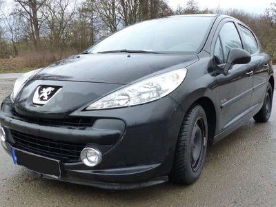 gebraucht Peugeot 207 20795 VTi Urban Move