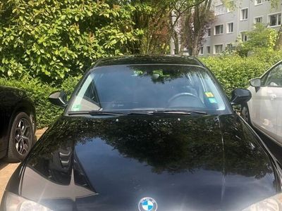 gebraucht BMW 118 d - Sitzheizung / 8-fach bereift / TÜV neu