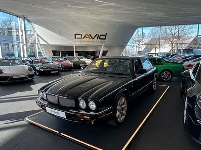 Gebraucht Jaguar XJR 363 PS (266 kW) 2001 Schwarz Limousine