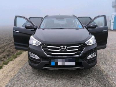 Second-hand Hyundai Santa Fe 197 CP (144 kW) 2014 Negru SUV