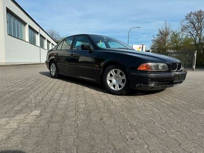 gebraucht BMW 528 