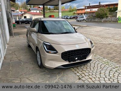 Neu Suzuki Swift Comfort 83 PS (61 kW) 2025 Beige Limousine
