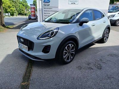 Gebraucht Ford Puma Titanium 125 PS (91 kW) 2024 Cactus gray SUV