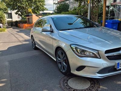 Mercedes CLA180 Shooting Brake
