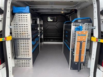 Gebraucht Ford Transit Custom Trend 131 PS (96 kW) 2022 Weiß Van / Kleinbus