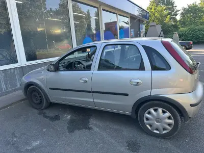 Occasion Opel Corsa 75 ch (55 kW) 2004 Argent Citadine