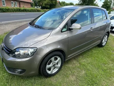 Gebraucht VW Golf Plus Life 122 PS (89 kW) 2014 Grau Van / Kleinbus