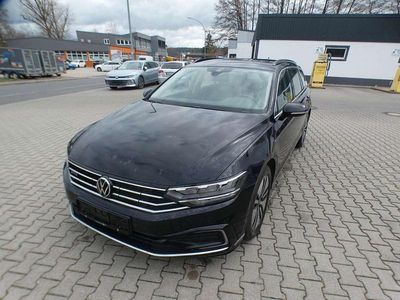 Gebraucht VW Passat GTE 218 PS (160 kW) 2021 Deep black perleffekt Kombi