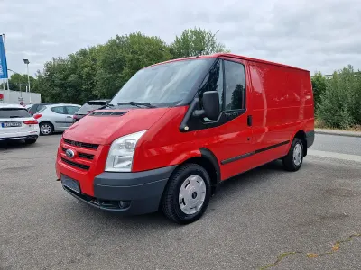 Gebraucht Ford Transit 116 PS (85 kW) 2009 Rot Van