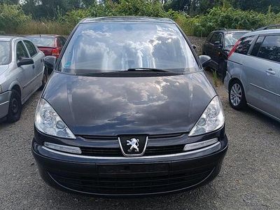Peugeot 807