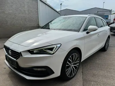 Usata Seat Leon XCELLENCE 150 CV (110 kW) 2021 Bianco Berlina