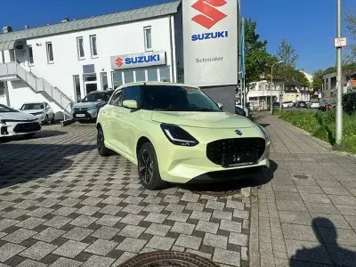 Neu Suzuki Swift Comfort+ 82 PS (60 kW) 2026 Gelb Kleinwagen