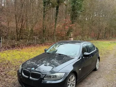 Brugt BMW 325 218 HK (160 kW) 2011 Sort Sedan