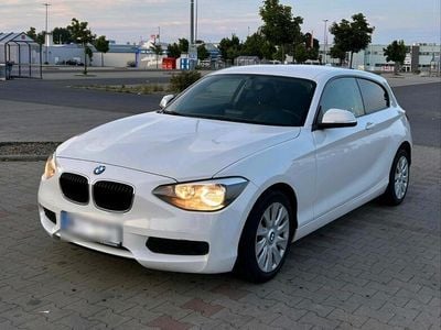 BMW 114