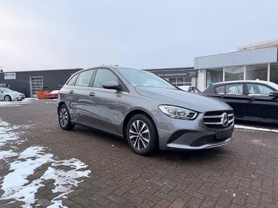 Gebraucht Mercedes B180 116 PS (85 kW) 2020 Grau Van / Kleinbus