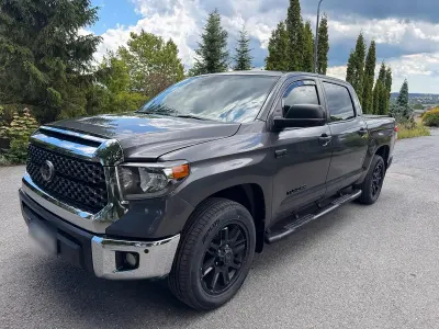 Gebraucht Toyota Tundra 381 PS (280 kW) 2021 Grau Pickup