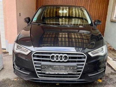 Gebraucht Audi A3 Ambiente 150 PS (110 kW) 2012 Schwarz Kleinwagen