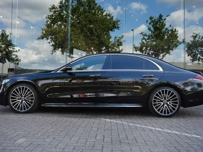 Gebraucht Mercedes S400 330 PS (242 kW) 2023 Schwarz Limousine
