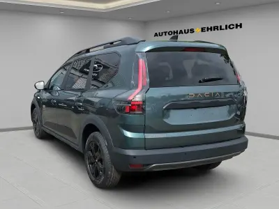Neu Dacia Jogger Extreme 110 PS (80 kW) 2026 Grün Van / Kleinbus