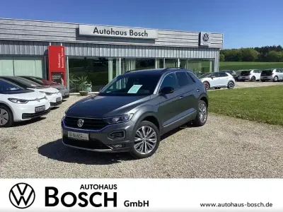 Usado VW T-Roc Beats 116 HP (85 kW) 2020 Cinzento SUV