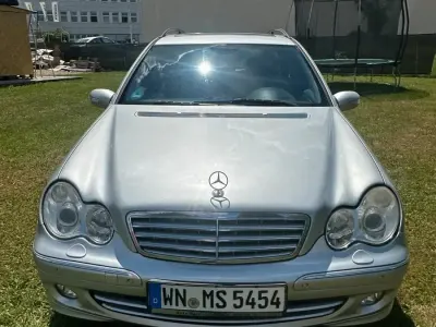 Gebraucht Mercedes C320 224 PS (164 kW) 2005 Silber Kombi