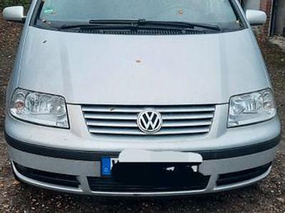 VW Sharan