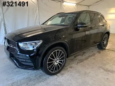 Gebraucht Mercedes GLC300e 320 PS (235 kW) 2021 Schwarz SUV