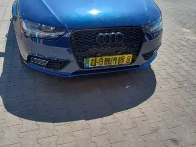 Używany Audi A4 Ambiente 143 KM (105 kW) 2012 Niebieski Kombi