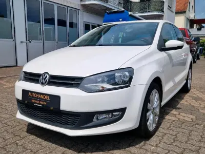 Gebraucht VW Polo Team 86 PS (63 kW) 2011 Weiß Kleinwagen