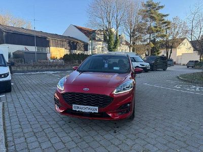 Rot Gebraucht 2022 Ford Kuga ST-Line SUV | 21.989 € (Fairer Preis)
