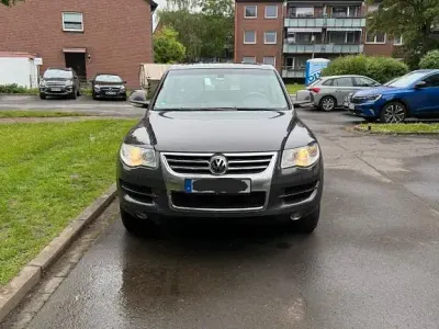 Używany VW Touareg 224 KM (164 kW) 2007 Szary SUV
