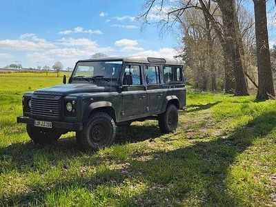 Second-hand Land Rover Defender 122 CP (89 kW) 2009 Verde Break