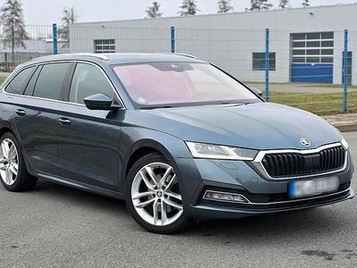 Second-hand Skoda Octavia First Edition 150 CP (110 kW) 2020 Gri Break