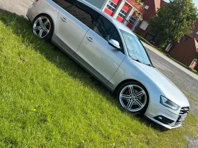 Gebraucht Audi A4 S-Line 2013 Silber Kombi