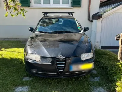Gebraucht Alfa Romeo 147 105 PS (77 kW) 2003 Schwarz Kleinwagen